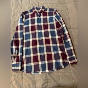 Hugo Boss Men’s Dress Shirt. Collar size 15.5